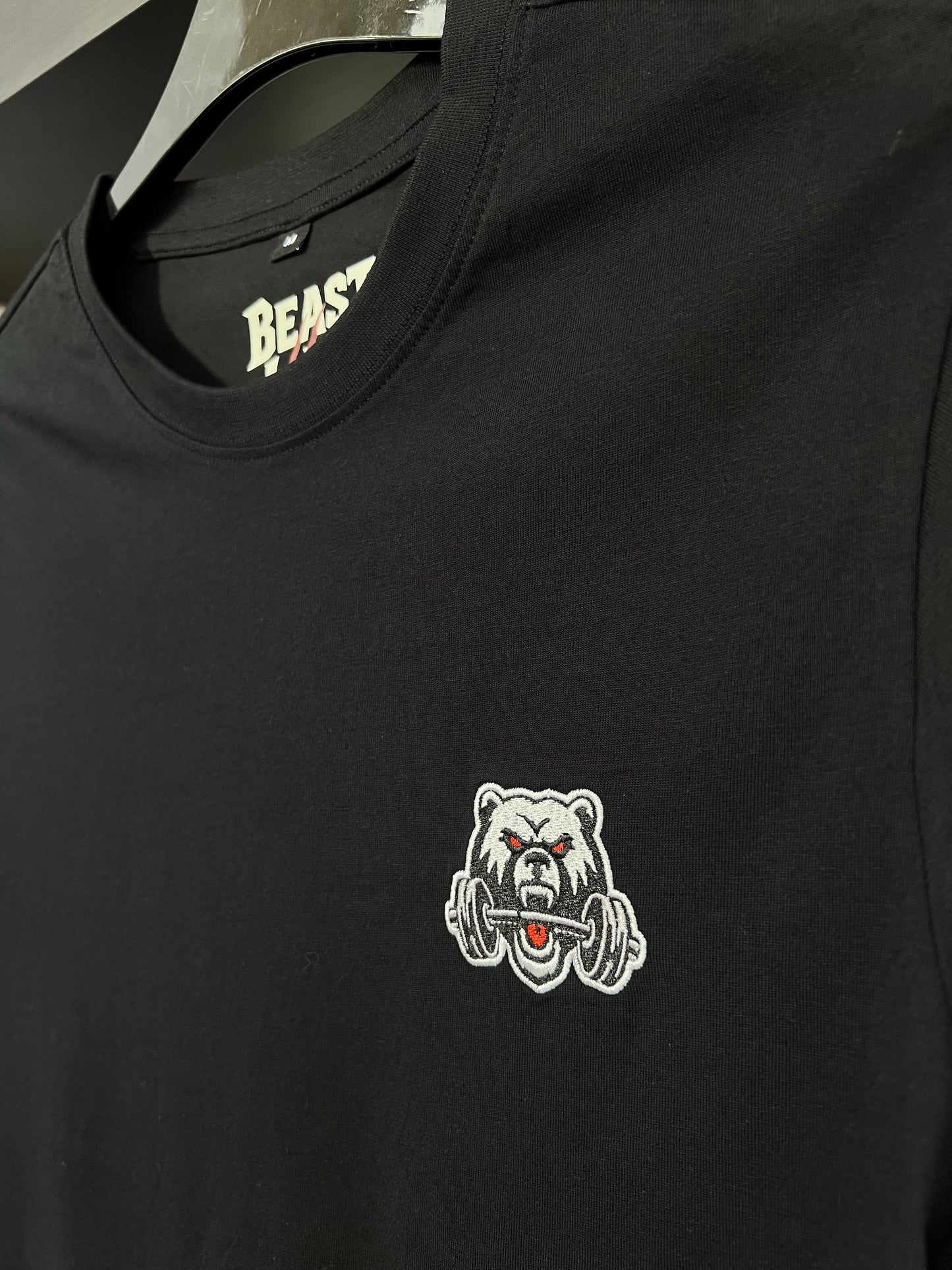 T-Shirt NIEDŹWIEDŹ | Seria BeastLift | Haft 3D Premium